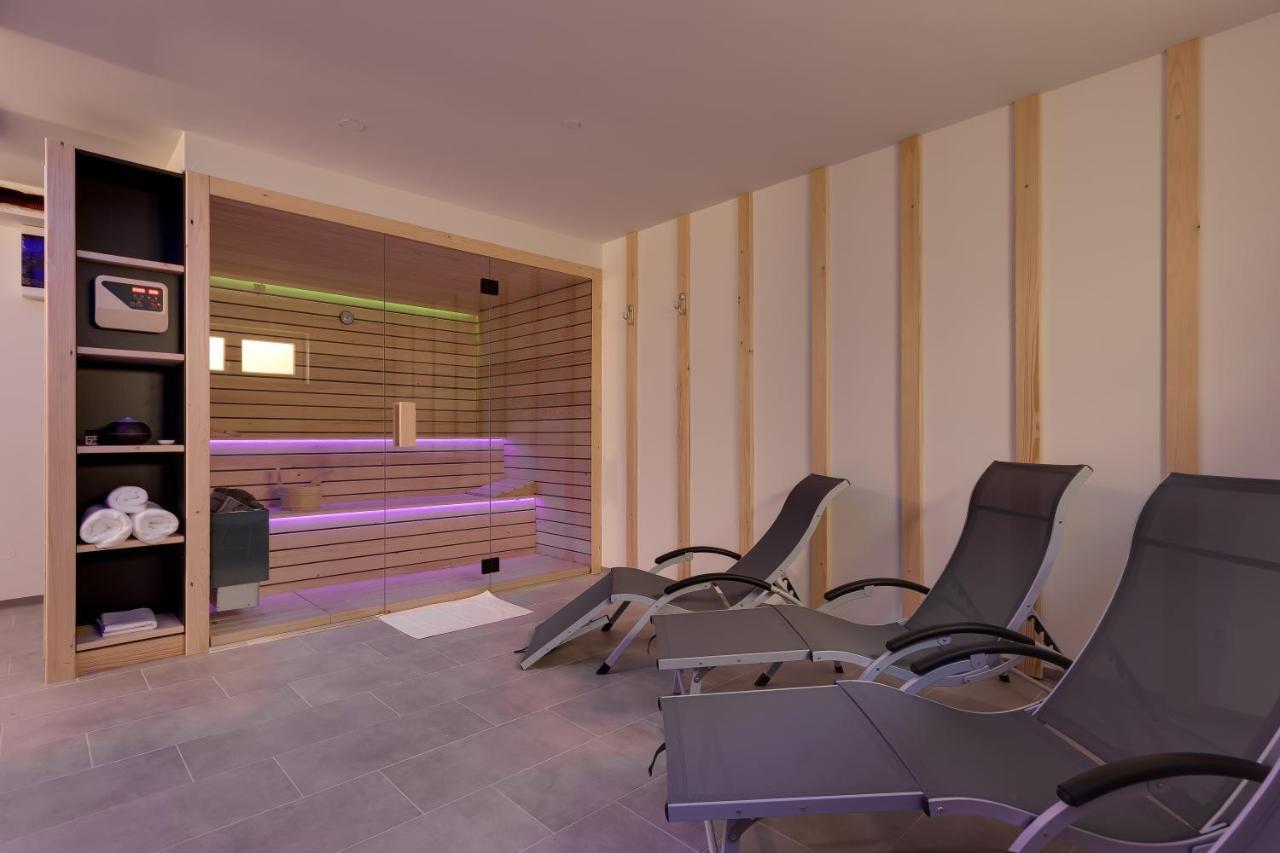 Chic Apartments With Finnish Sauna And Jacuzzi Kranjska Gora Exterior photo